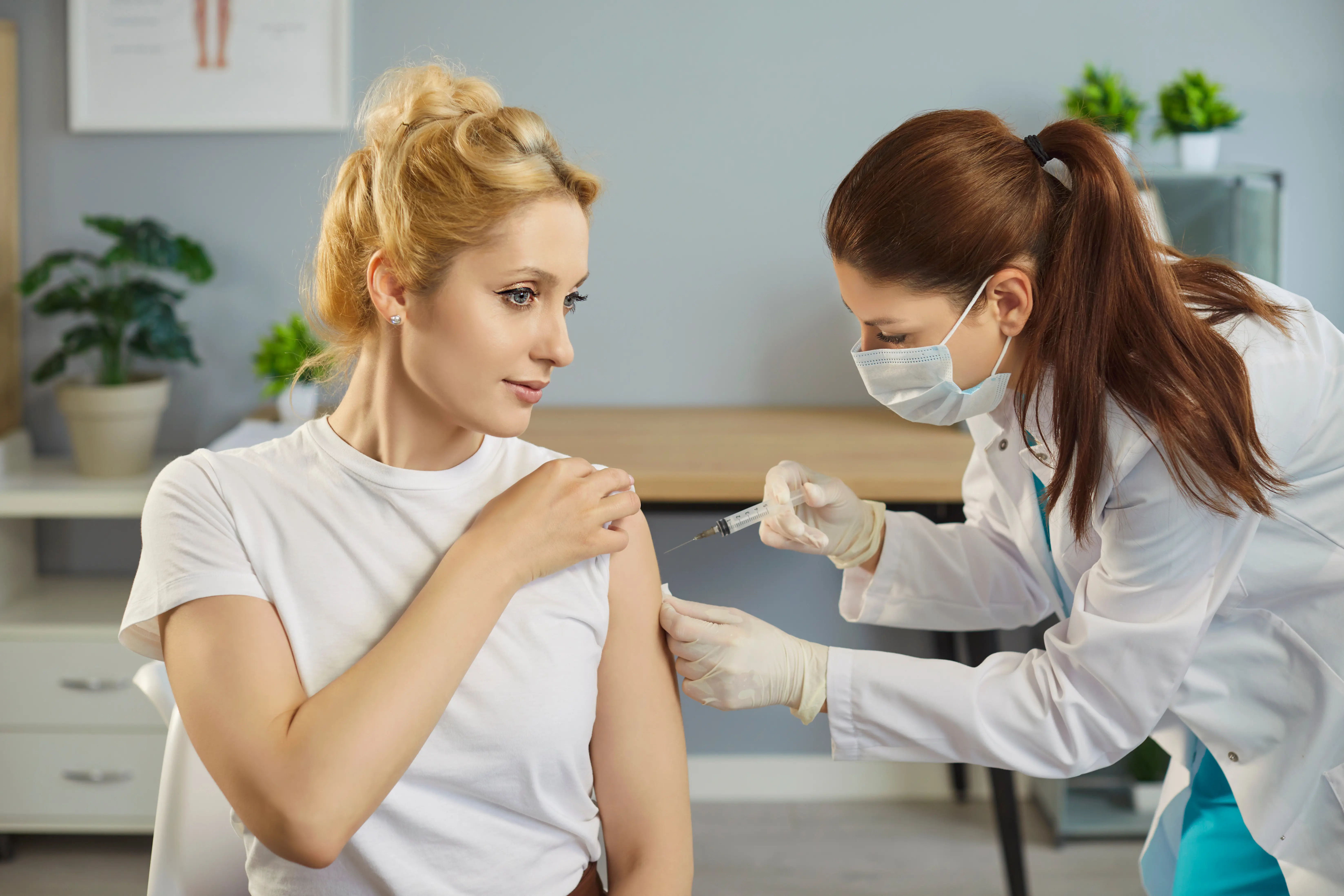 Pneumococcal Vaccine Types, Side Effects, and Who Should Get It